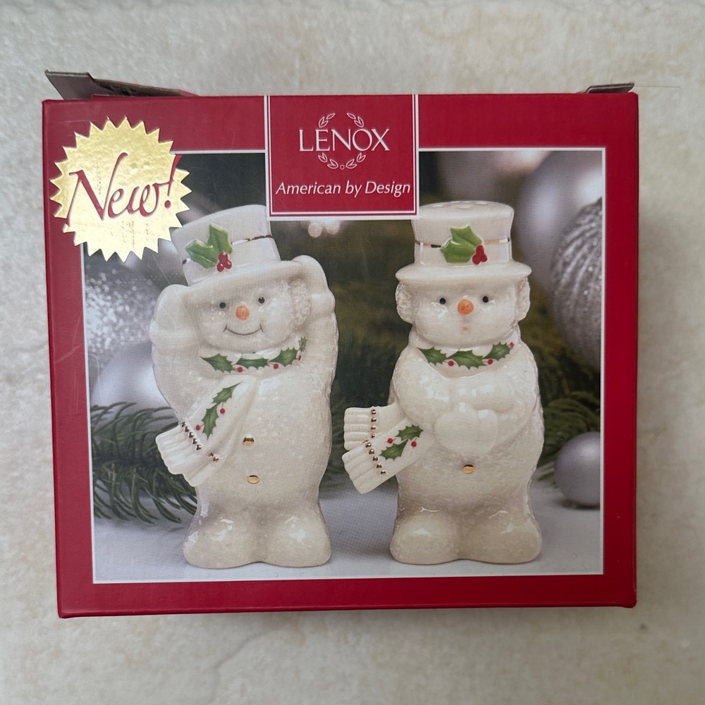 Lenox Festive Snowman Shaker Set - White and Green